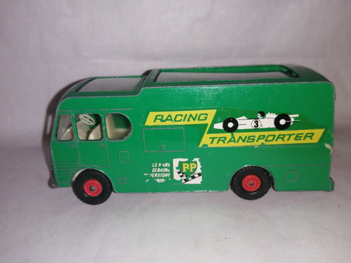 bnk jc Matchbox K5 Racing Car Transporter