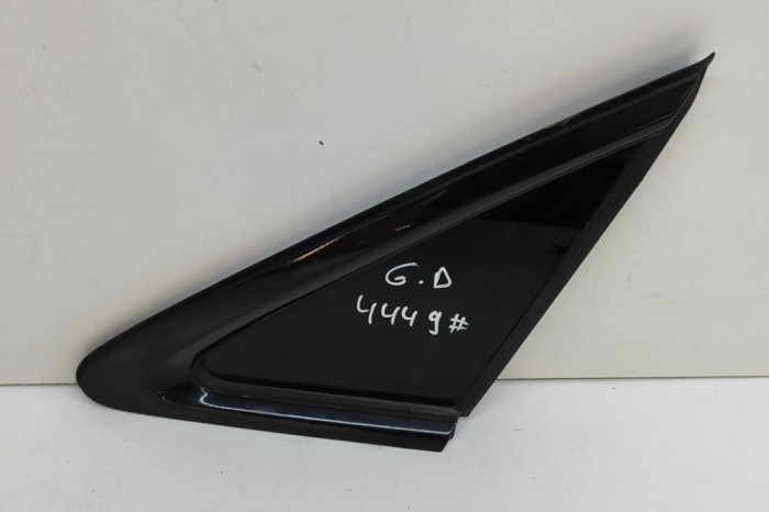 Geam lateral dreapta spate AUDI A3 Limousine 8YS 2020 OEM: Sedan | 25106695