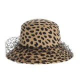 Palarie cu plasa si model animal print