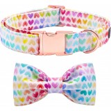 Cumpara ieftin Set 2 piese papion si guler pentru caini Aring Pet, XL, lungime reglabila intre 40.6 si 60 cm, latime 3.2 cm, bumbac, metal, inimi, multicolor, Zgarda
