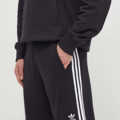 adidas Originals pantaloni scurți din bumbac Adicolor 3-Stripes culoarea negru, IU2337