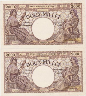 ROMANIA 2 x 2000 Lei 10 Octombrie 1944 &amp;ndash; BNR &amp;ndash; Pereche Consecutivă (0020&amp;ndash;0021) &amp;ndash; Ne&amp;icirc;ntrerupte UNC foto