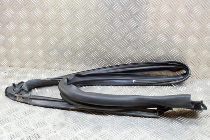 Garnitura ușă st&acirc;nga față JAGUAR XK Coupe X150 2013 OEM: X150-Z03,2K012146 | 14688867