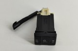 Comutator &icirc;ncălzire scaun TOYOTA RAV 4 IV _A4_ 2015 OEM: 84751-42082 28360653