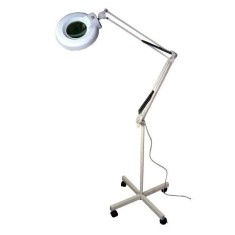 Lupa cosmetica cu picior si lumina rece