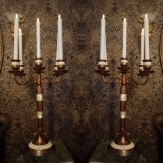 Superb set de 2 sfeșnice de dimensiuni impresionante din bronz masiv cuprat