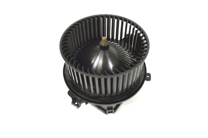 Ventilator aeroterma AUDI Q8 4MN 2020 OEM: 190424,C33153-110 13903836