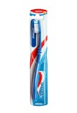 Periuta de dinti Aquafresh Standard Medium