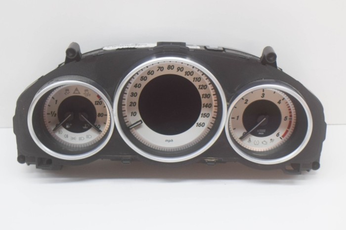 Ceas de bord MERCEDES-BENZ E Coupe C207 2014 OEM: A2129007918,A2189021001,A2189020901,A2189021101 13318347