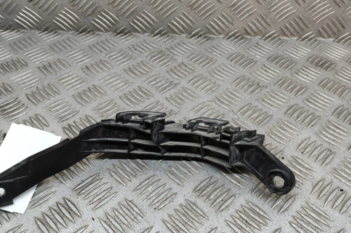 Suport bara de protecție dreapta spate TOYOTA RAV 4 V XA50 2020 OEM: 52562-42060 26914610
