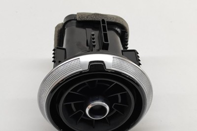 Gura de ventilație planșa de bord AUDI Q2 GA 2021 OEM: 81A820901F 28294127 foto