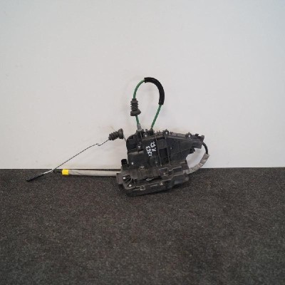&amp;Icirc;ncuietoare ușă dreapta față MERCEDES-BENZ GLC X253, C253 2016 OEM: A0997202000A2220063999 2338041 foto