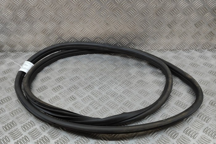 Garnitura ușă st&acirc;nga față BMW iX1 U11 BEV 2023 OEM: 9451505 | 28088336