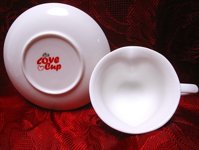 SET PORTELAN LOVE CUP CEASCA CAFEA CU FARFURIE CEASCA INIMA