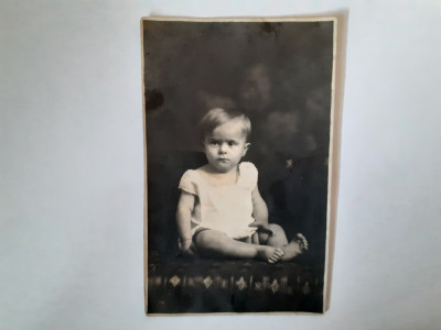 Fotografie tip CP cu copil din Rom&amp;acirc;nia &amp;icirc;n 1925 foto
