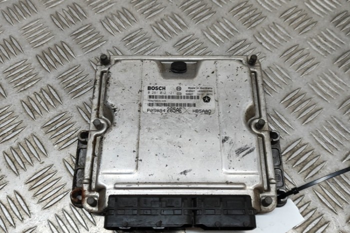Unitate de control motor CHRYSLER VOYAGER IV RG, RS 2005 OEM: P05094285AE,0281012121,1039S12762 | 24648336