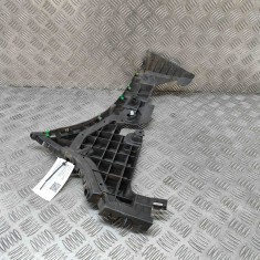 Suport bara de protecție st&acirc;nga spate VOLVO XC60 II 246 2020 OEM: 32296032 30430020