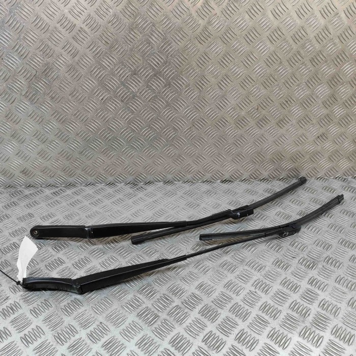 Braț ștergător față VW PASSAT Variant B7 365 2012 OEM: 3AB955409,3AB955410 30657615