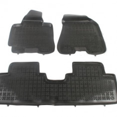 Set covorase auto din cauciuc Hyundai Tucson 2004-2010 , presuri tip tavita marca Rezaw Plast