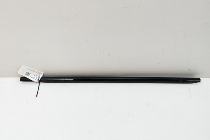 Chedar geam ușă st&acirc;nga față LAND ROVER RANGE ROVER VELAR L560 2020 OEM: LR111473,J8A2-21453-AE | 22308536