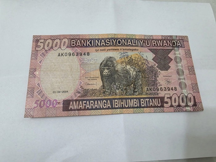 BANCNOTA RWANDA 5000 FR 2004
