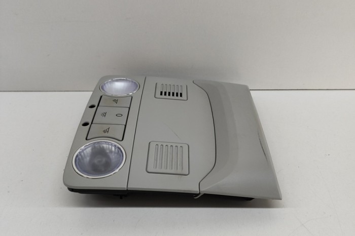 Iluminare interioară SKODA KAROQ NU7 2020 OEM: 57B947105B,3B0035711B,5Q0951172,28517797 23995953