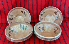 Set (1) 4 castroane de lut traditionale romanesti, ceramica pictata de 100 ani foto