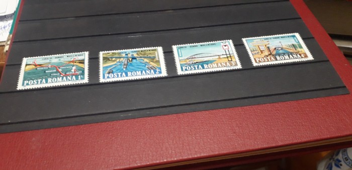 Neștampilate după 1950