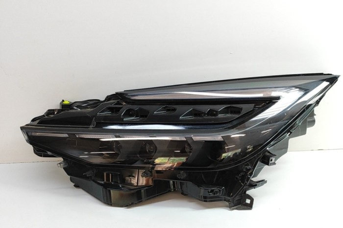 Far st&acirc;nga față TOYOTA C-HR _X2_, _H2_ 2023 OEM: Off-road | 30762763