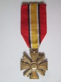 Rară! Italia medalia/crucea WWII:10 ani in serviciul Militiei Fasciste MVSN(Camasile Negre),panglica nu este originala