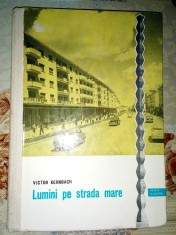 Victor Kernbach Lumini pe Strada Mare foto