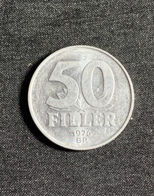 Moneda 50 filler 1976 Ungaria foto