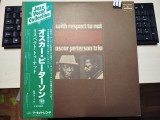 Vinil # LP "Japan Press" Oscar Peterson Trio &lrm;&ndash; With Respect To Nat KING COLE (EX)