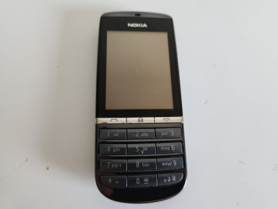 Telefon Nokia Asha 300 negru folosit foto