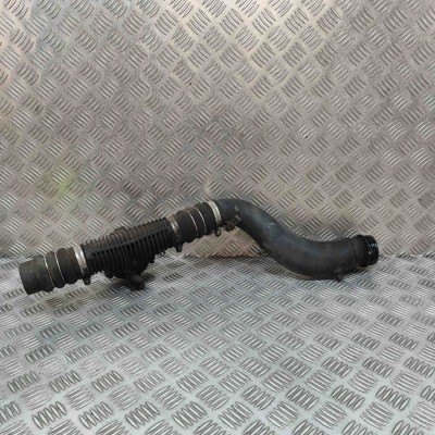 Furtun intercooler PORSCHE CAYENNE 9PA 2002 OEM: 7L5145957,8486987-05,8486987,7L5145770,7L5.145.770,7L5.145.957 foto