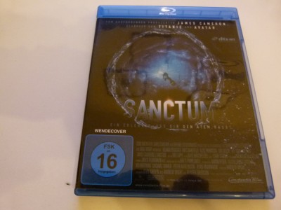 Sanctum - James Cameron foto
