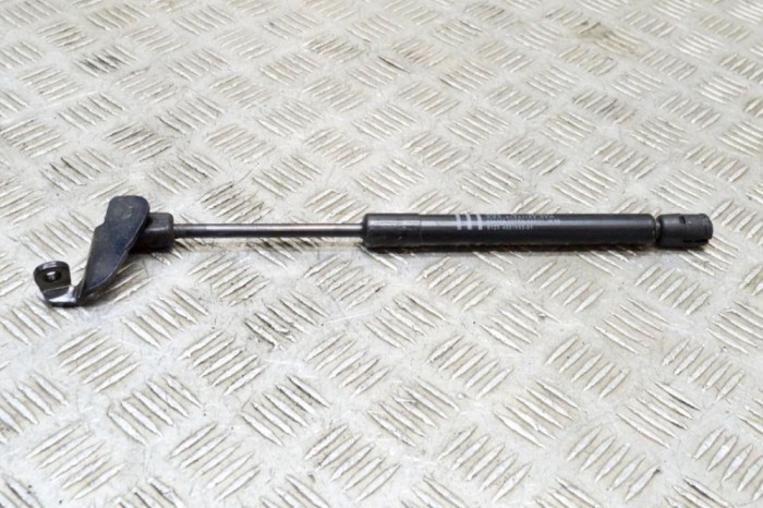 Amortizor capota dreapta față BMW 5 Touring F11 2011 OEM: 4881653 18062542