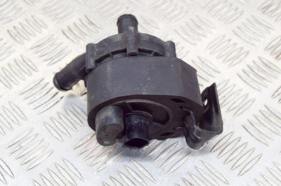 Pompa de apa auxiliara TESLA MODEL S 2017 OEM: 1035348-00-F 11818602 foto