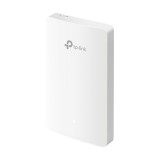 Cumpara ieftin Access Point Wi-Fi 6, AX1800 Dual-Band, 3/4 dBi, 4 x RJ45 Gigabit, PoE - TP-Link Omada EAP615-wall