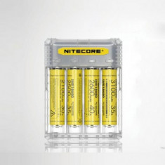 NITECORE Q4 Incarcator rapid cu 4 canale 2A pentru IMR Li-ion Culoare Alb Transparent foto