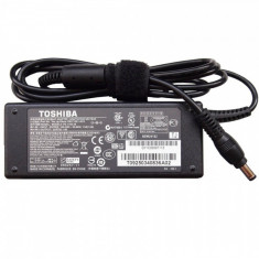 Incarcator laptop original Toshiba ADP-90FB