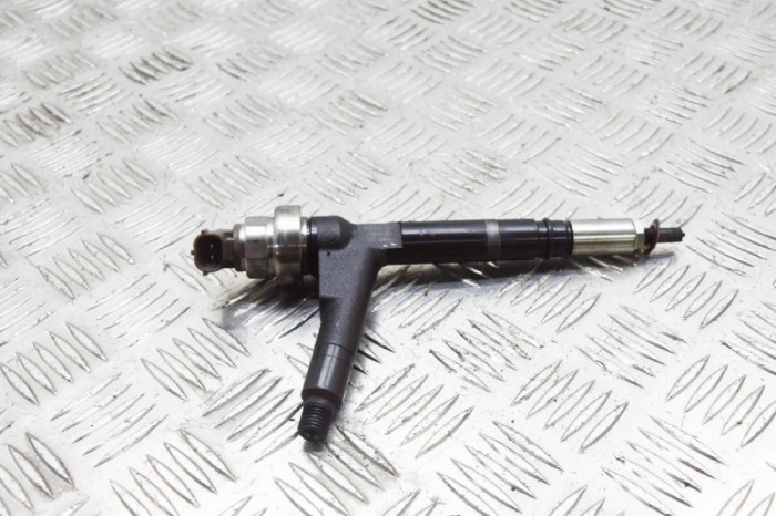Injector de combustibil OPEL ASTRA H L48 2005 OEM: 897313-8612 11693429