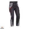 Pantaloni pentru scuter - motocicleta barbati Touring/Adventure Ixon All season model Ragnar MS culoare: negru/gri/rosu Negru/gri/rosu M