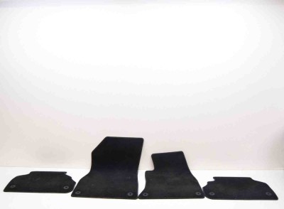 Set covorașe AUDI Q5 FY 2017 OEM: 80C863691,80A864450A foto