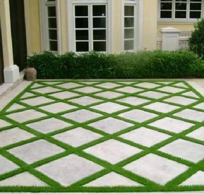 The Crown Garden Desing oferă servicii de calitate.Executam montaj:pavaj,borduri,amenajare curte,plante ornamentale,detalii la telefon foto