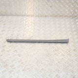 Ornament prag interior st&acirc;nga spate PORSCHE CAYENNE 92A 2010 OEM: 7P5853539,7P5.853.539