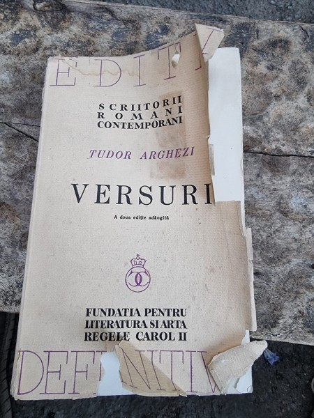Tudor Arghezi - Versuri. Editie definitiva ingrijit de autor. A doua editie adaugita