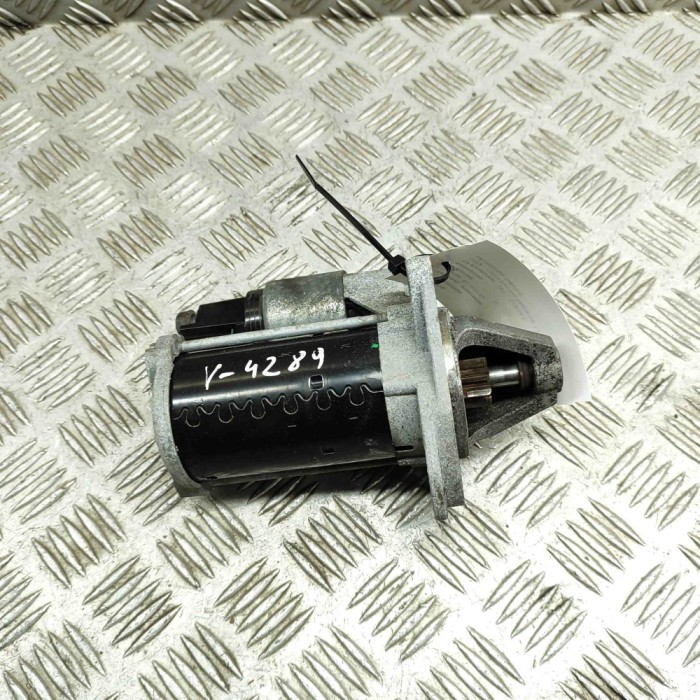 Electromotor OPEL CORSA E 2019 OEM: 25200067,0001192087