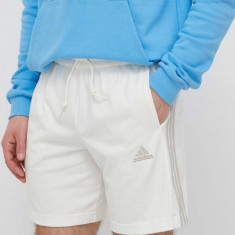 adidas pantaloni scurti barbati, culoarea bej, IS1380