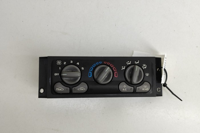 Modul de climatizare CHEVROLET VENTURE 2004 OEM: 10338467 28222980
